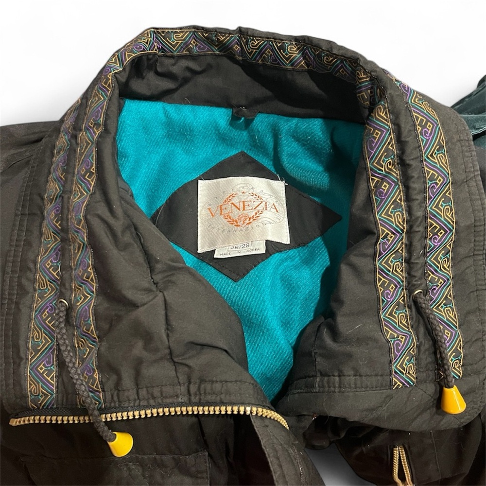 Vintage 90s Venezia black and Teal winter jacket